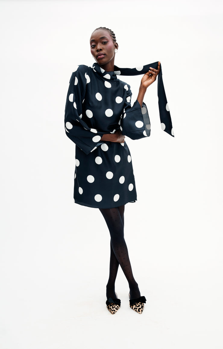 talia dress in jumbo dancing dot silk twill